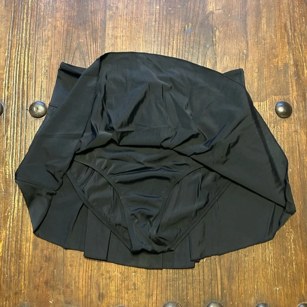 Chic Black Skater Skirt